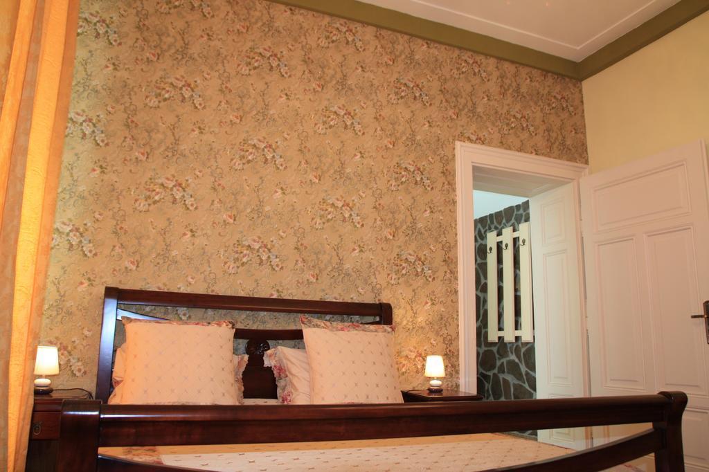 Casa Blanca Apartment *